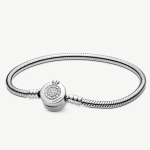 Pandora Moments Sparkling Crown O Snake Chain Bracelet
